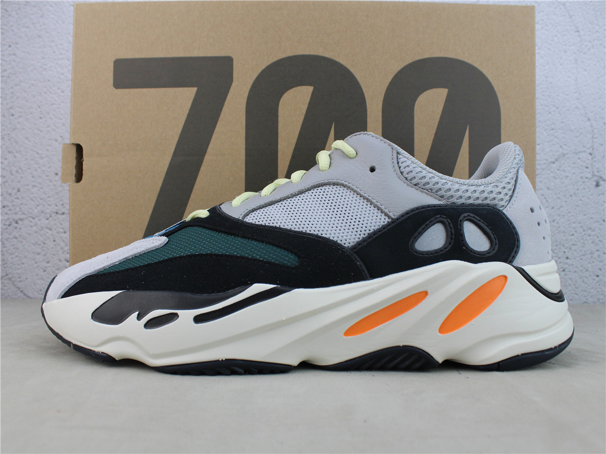 Yeezy Boost 700 wave Runner B75571